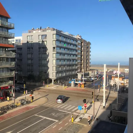 Oostduinkerke-bad Duinedel *